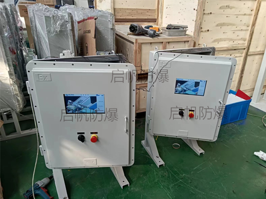 防爆觸摸屏殼體大小可定制內(nèi)部可連接PLC